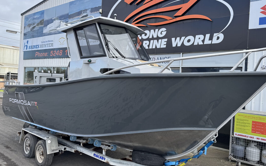 Formosa 675HT Centre Cab