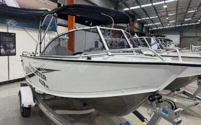 Stacer Seamaster 429SE