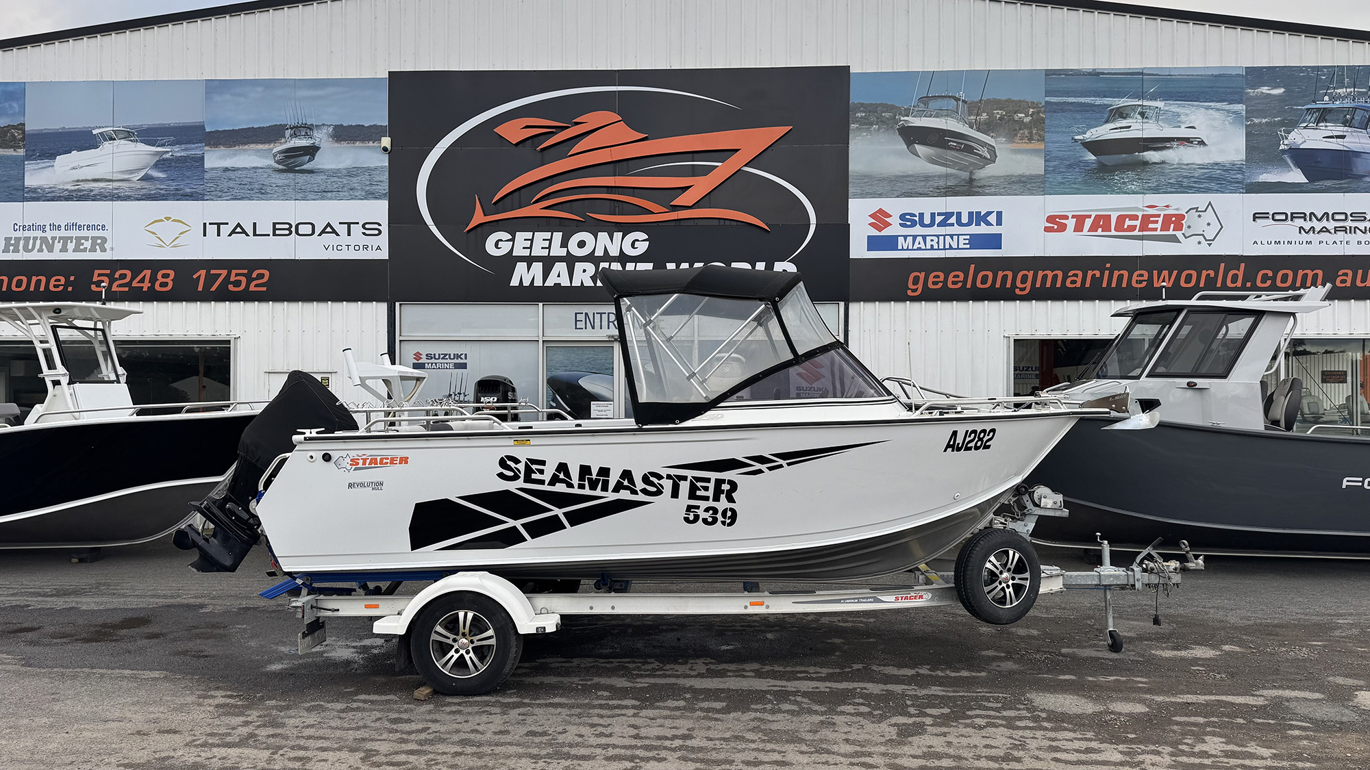 Stacer Seamaster 539